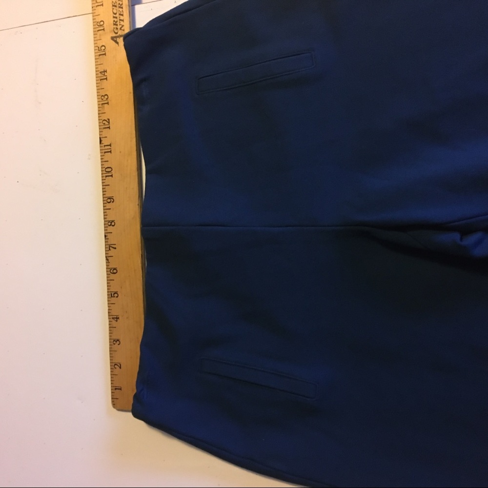 Chico’s Size 1 Ankle Stretch Pants - Picture 6 of 7